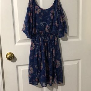 Hollister dark blue pattern dress